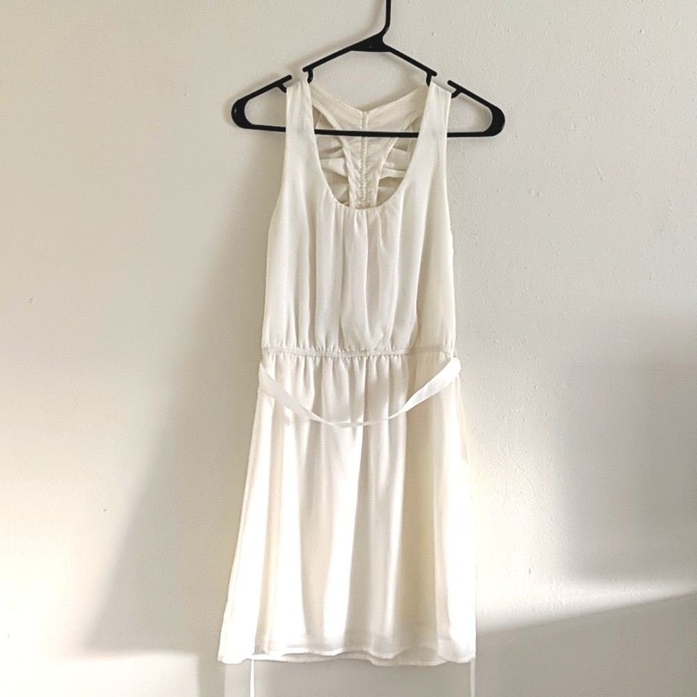 White party dress with ribbon belt